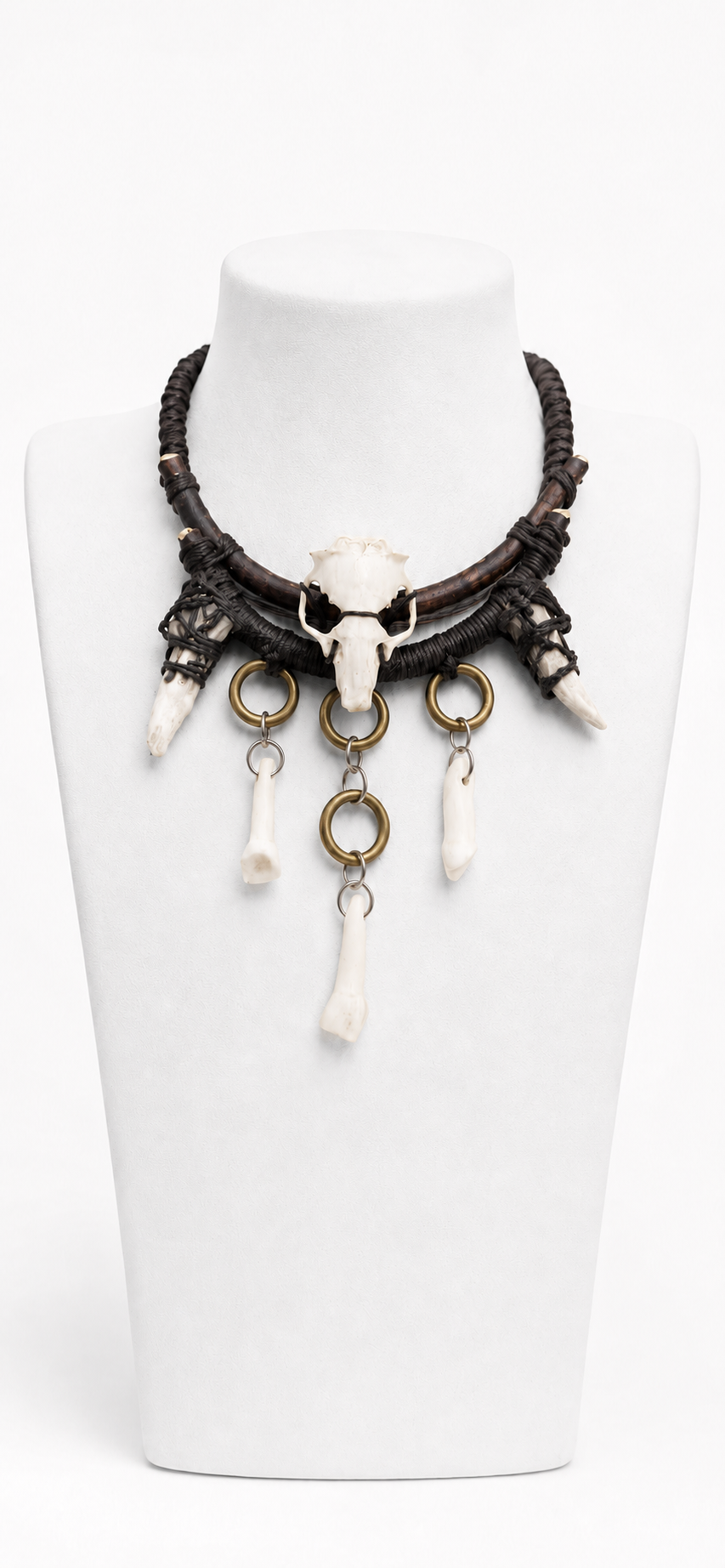 Tribal Resin Horse-Tooth Tassel Necklace | Strange Rope
